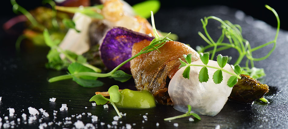 aromatica restaurant & lounge bar