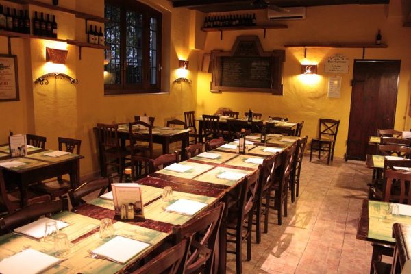 la piazzetta dell'oste