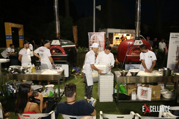 excellence foodball cup