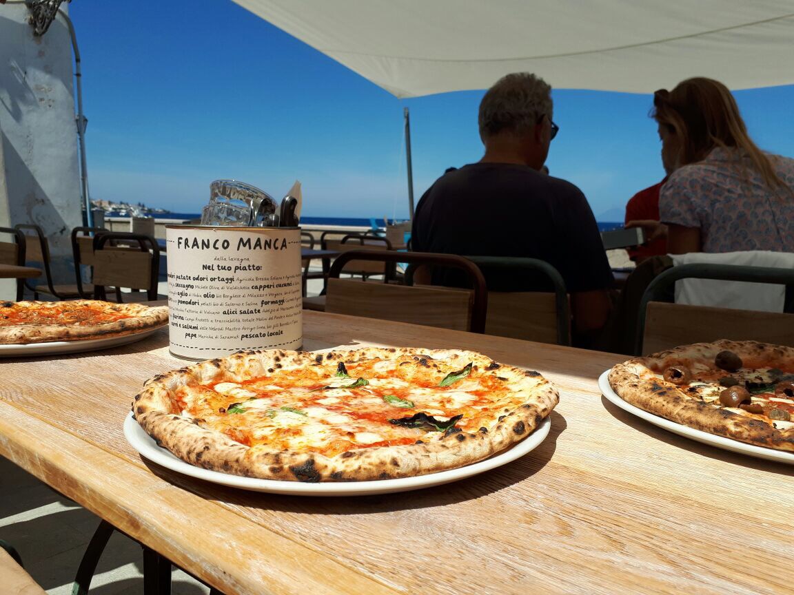 festa in piazza salina