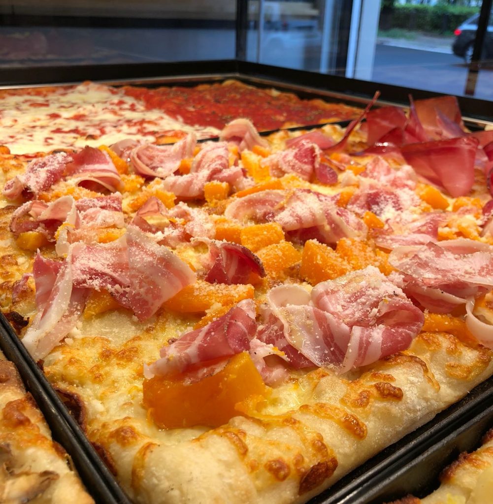 Pizza Crema Di Zucca E Pancetta