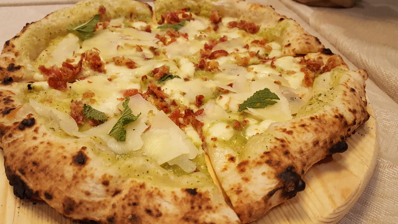 angelo pezzella donnamonica