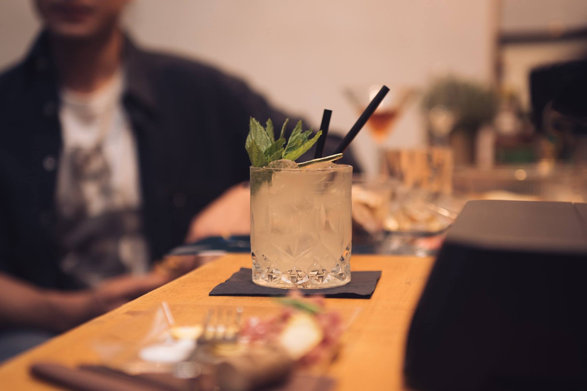 strada latte & spiriti