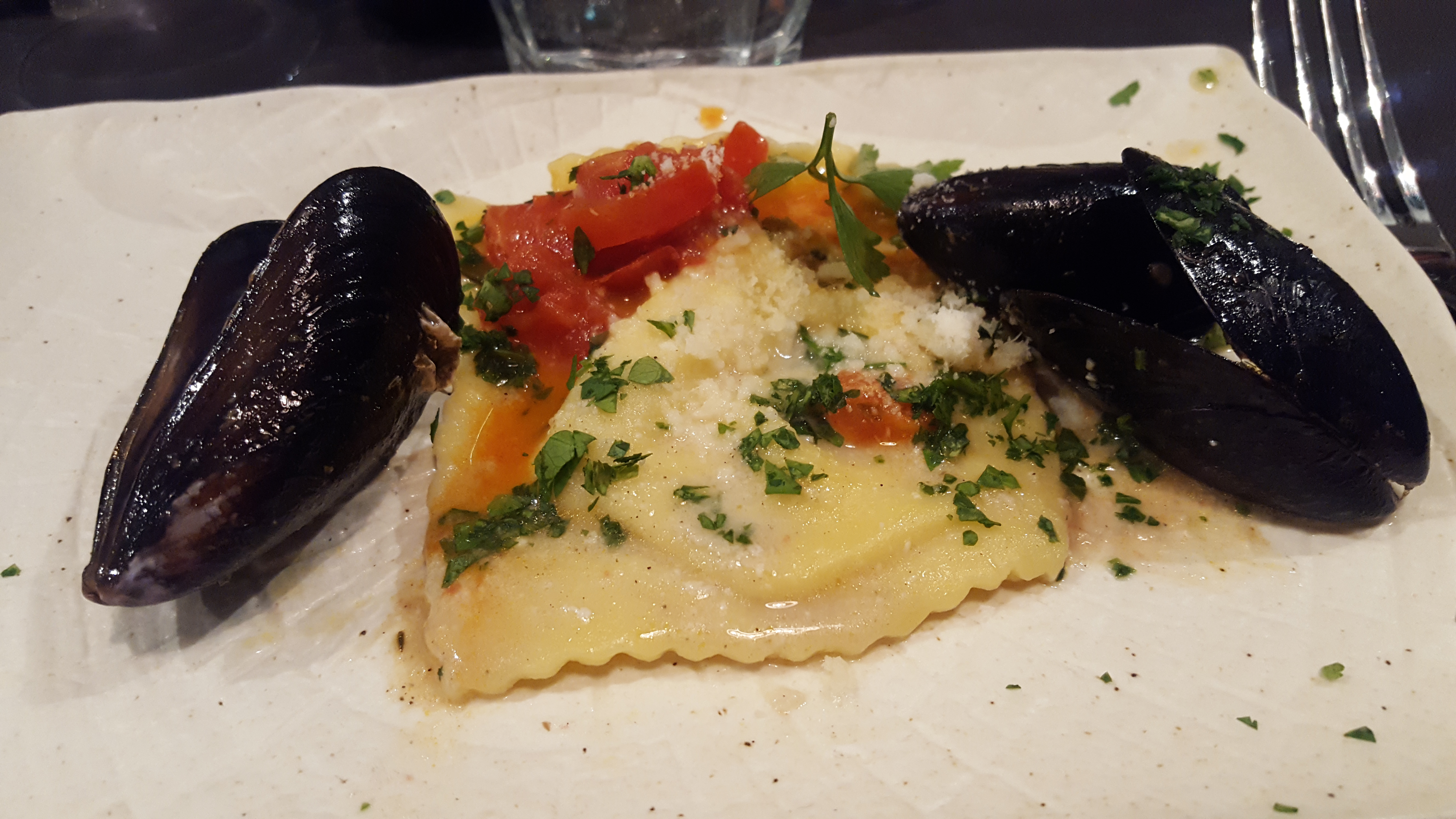 farina kitchen raviolo cacio e pepe