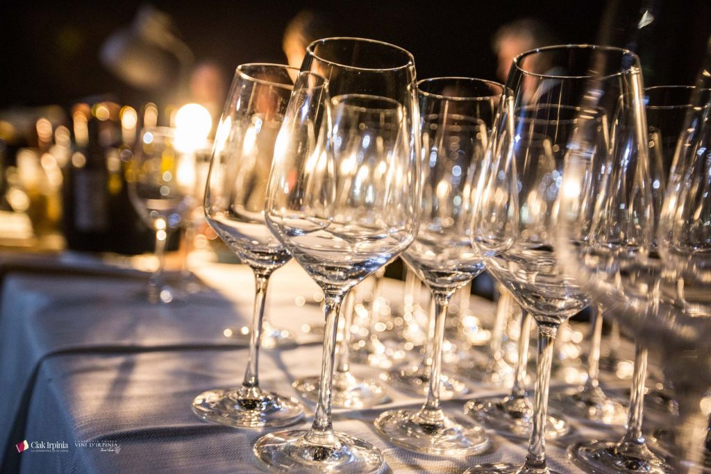 calici di vino ciak irpinia