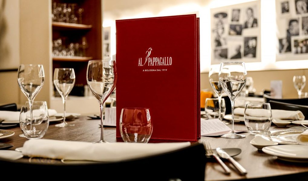 tavola al pappagallo bologna