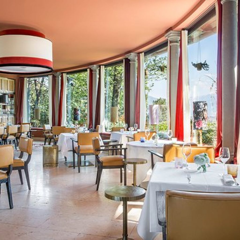 leone felice vista lago