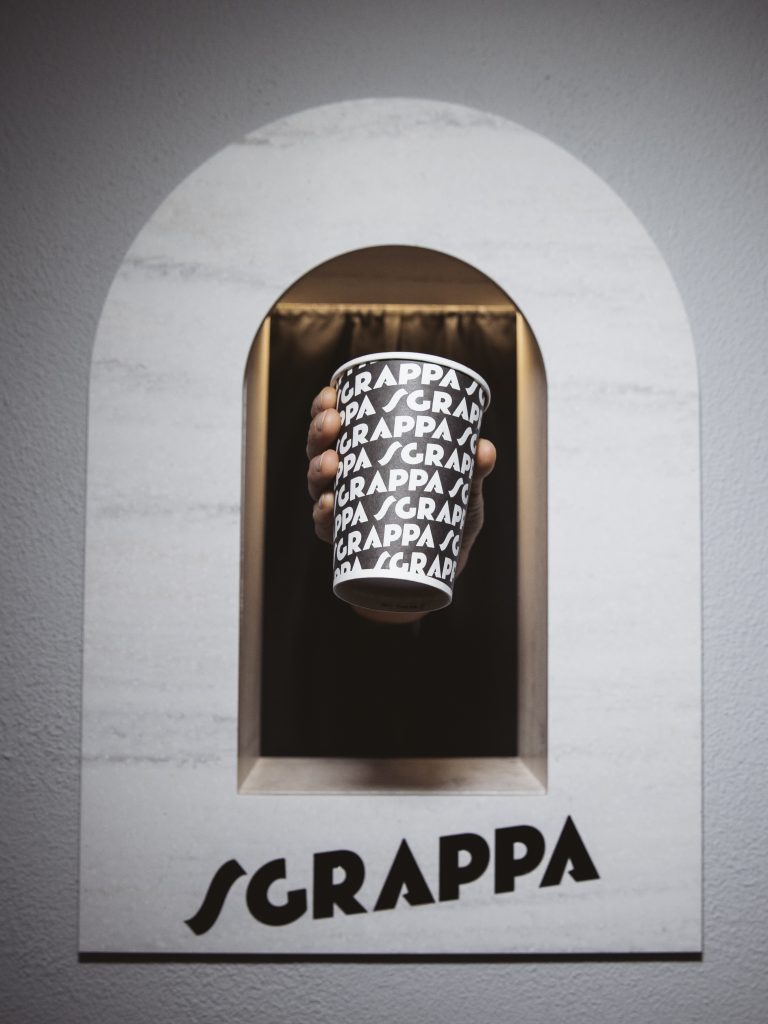 sgrappa e via