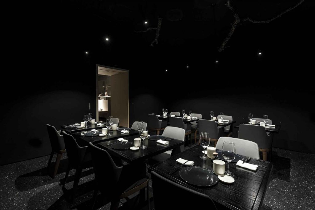 j contemporary japanese restaurant