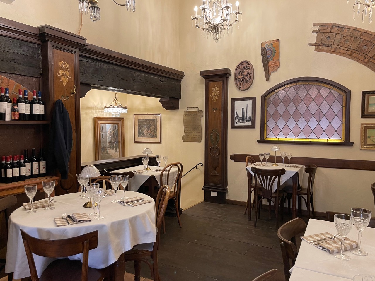 Bologna: Trattoria La Corte Galluzzi rispolvera le ricette dellArtusi -  MangiaeBevi