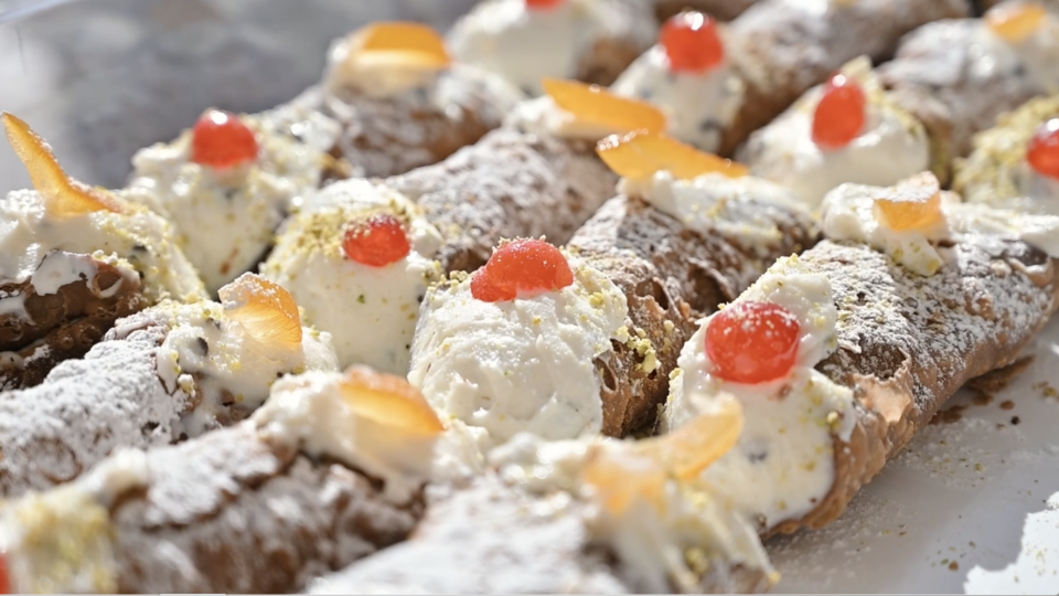 Cannolo Fest