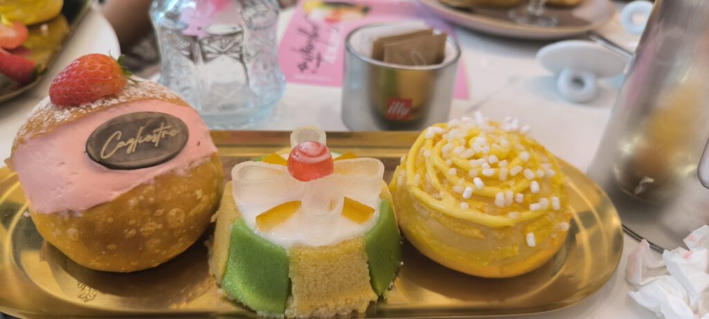Cagliostro Cafe & Bakery